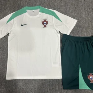 Conjunto infantil Portugal branco 2024/25