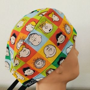 Touca cirúrgica cartoons fita. Charlie Brown.