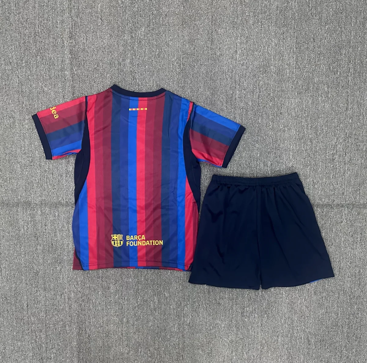 FC Barcelona 2026/2027 Kids Jersey - Image 4